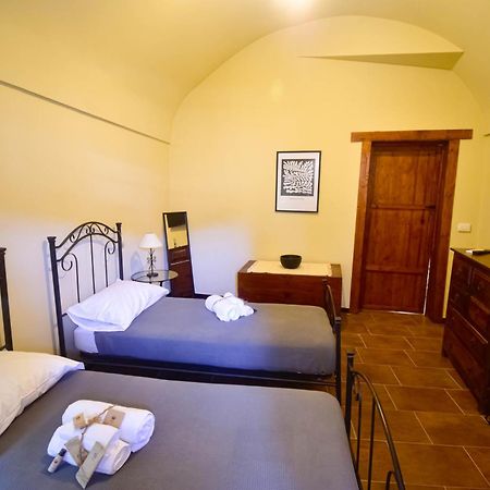 Domum In Petra Casa Nella Roccia Self Check - In Villa Modica Luaran gambar