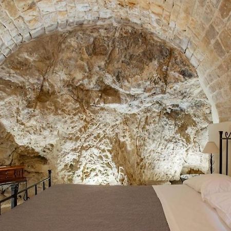 Domum In Petra Casa Nella Roccia Self Check - In Villa Modica Luaran gambar