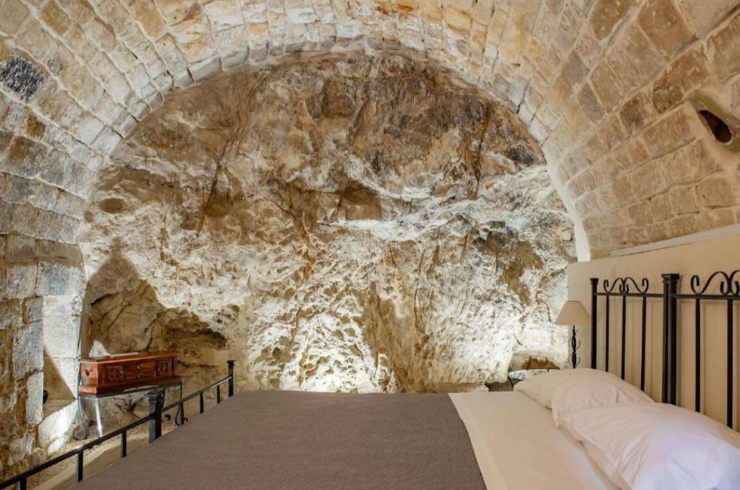 Domum In Petra Casa Nella Roccia Self Check - In Villa Modica Luaran gambar